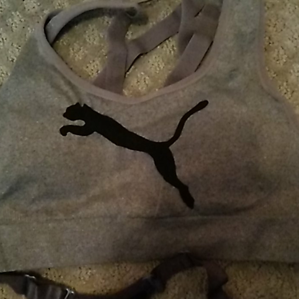 Puma sports bras - Picture 3 of 5